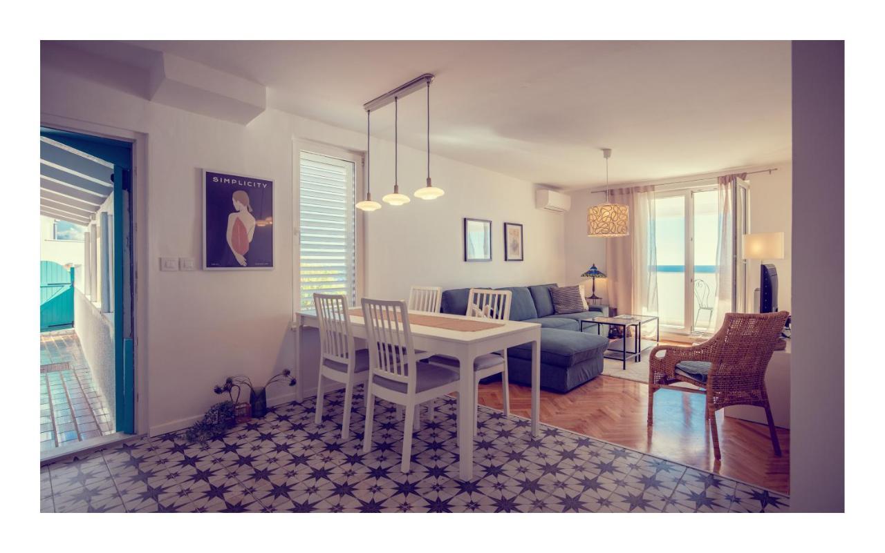 Condo With A Breathtaking View Dubrovnik Bagian luar foto